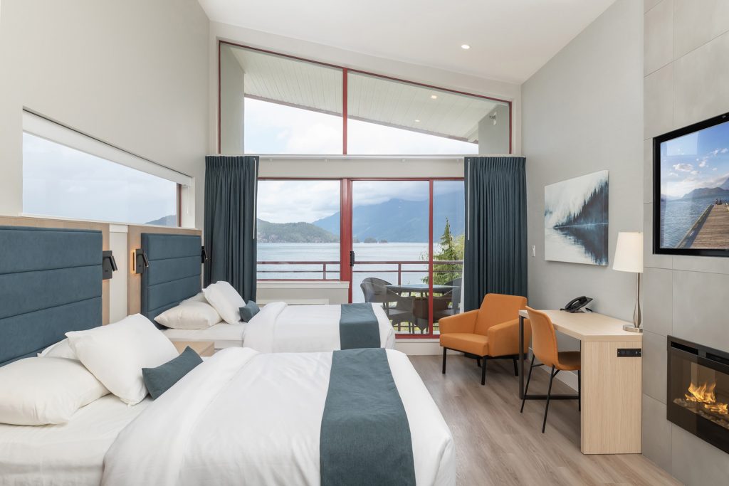 Double Queen Guest Room